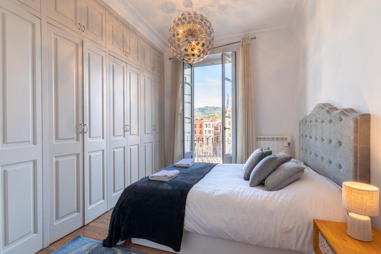 Confort Y Diseno Con Vistas Al Casco Viejo Бильбао Экстерьер фото